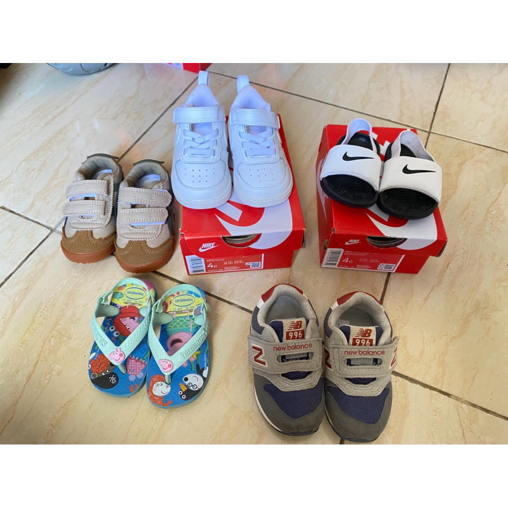 PRELOVED SEPATU ANAK NIKE & HAVAIANAS