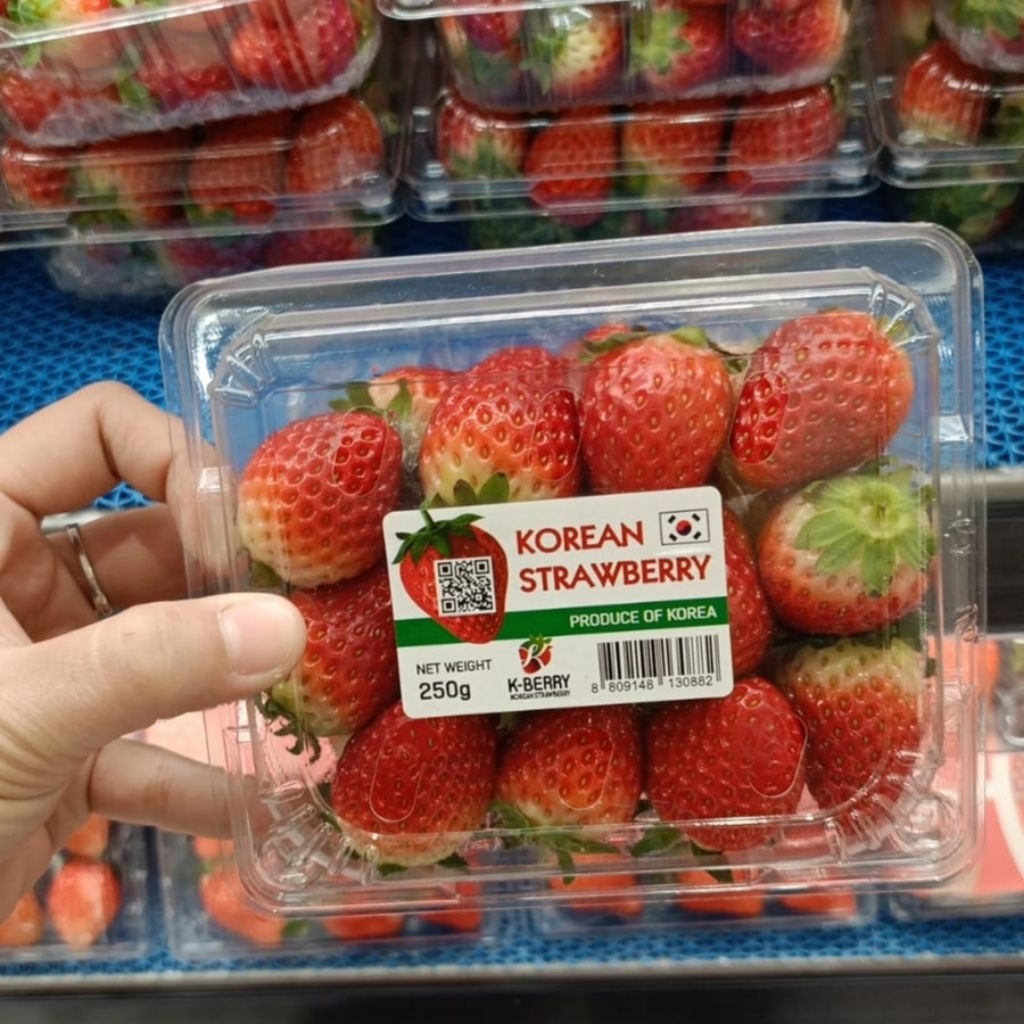 Korean Strawberry 250g / Strawberry Korea / Stroberi Korea