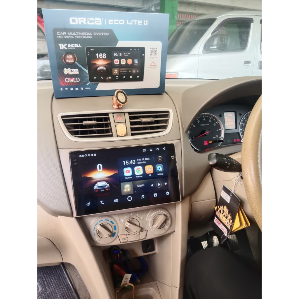 headunit android orca terpasang rapi buat ertiga