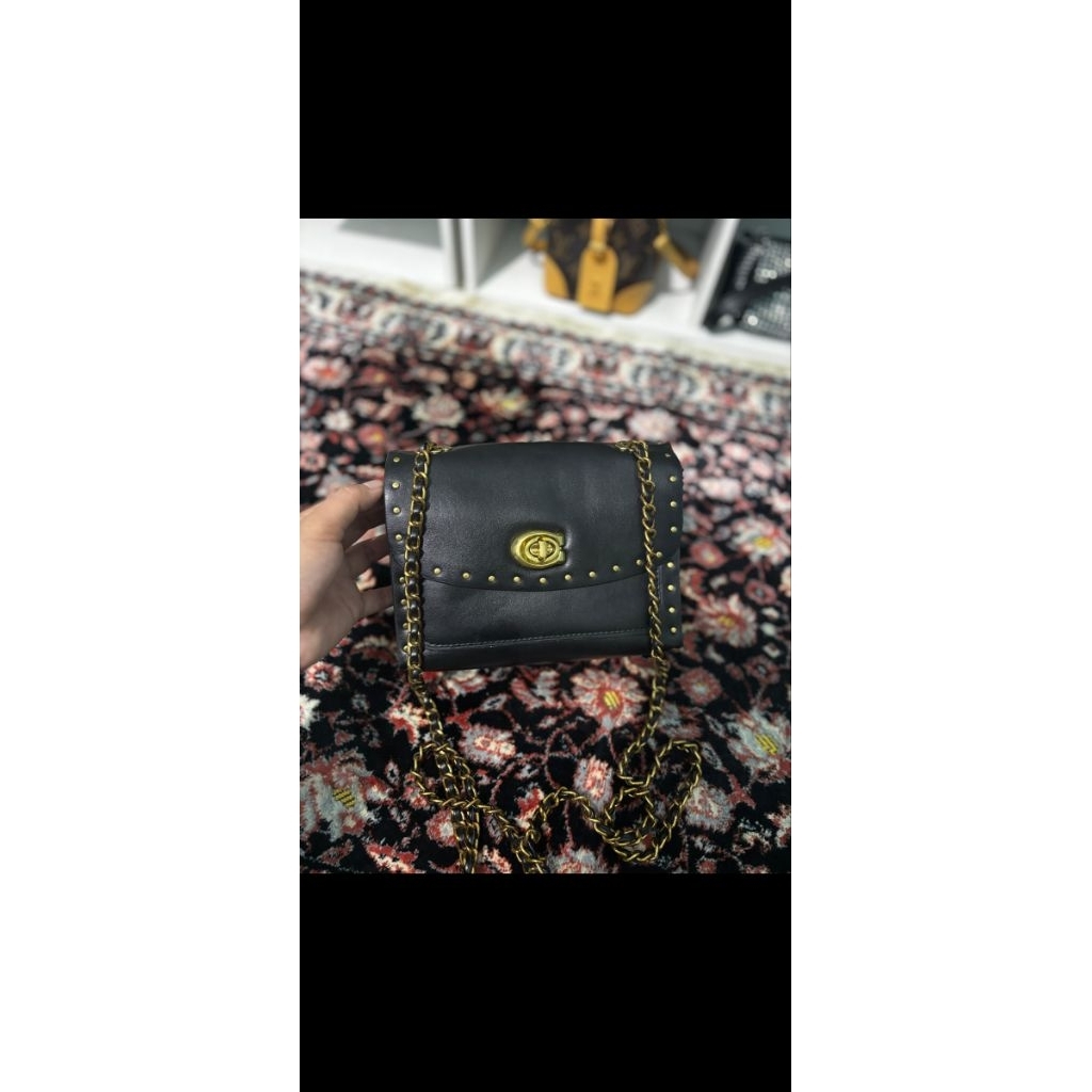 preloved coach parker hitam