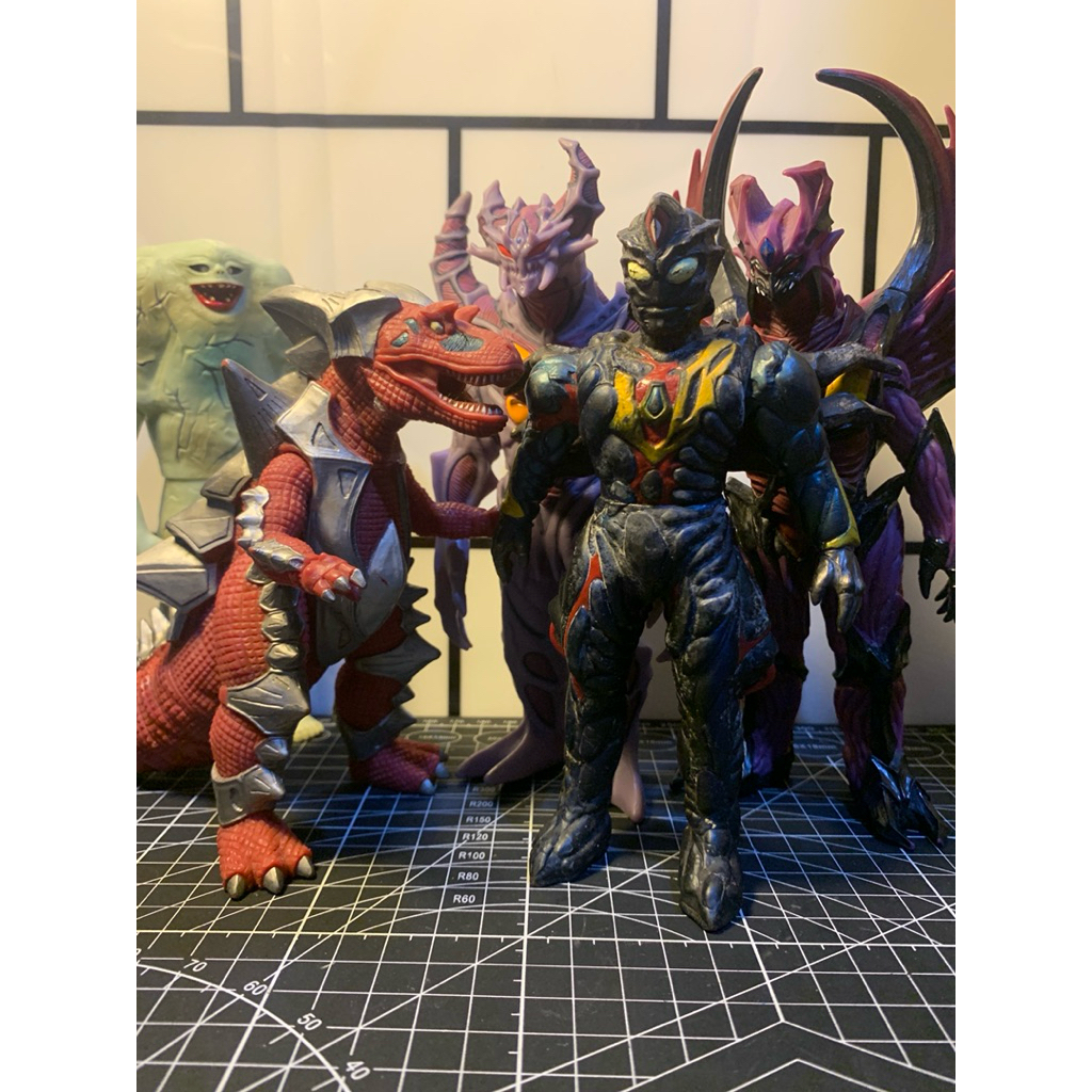 Kaiju monster Ultraman Original Bandai