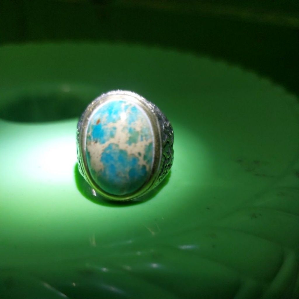 cincin akik pirus Nevada