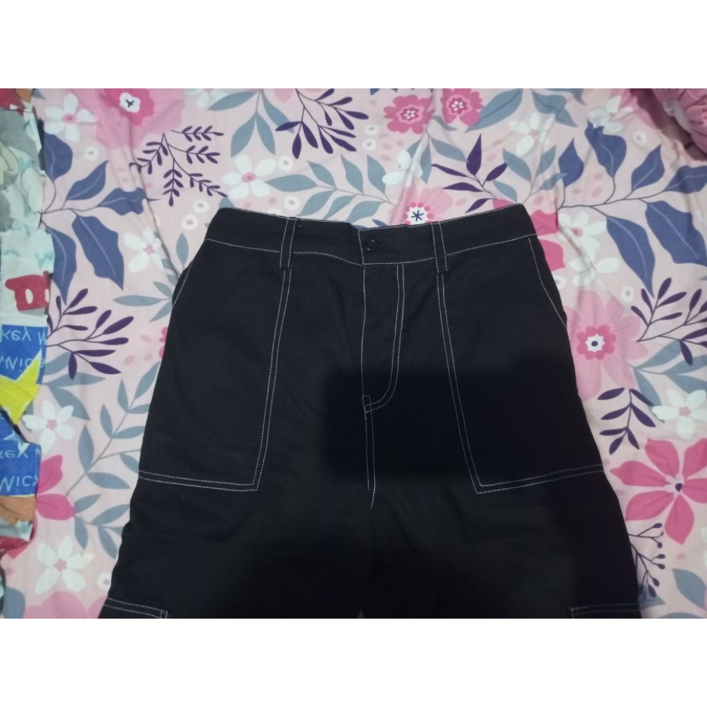 Prelove Cargo Pants HL outfit