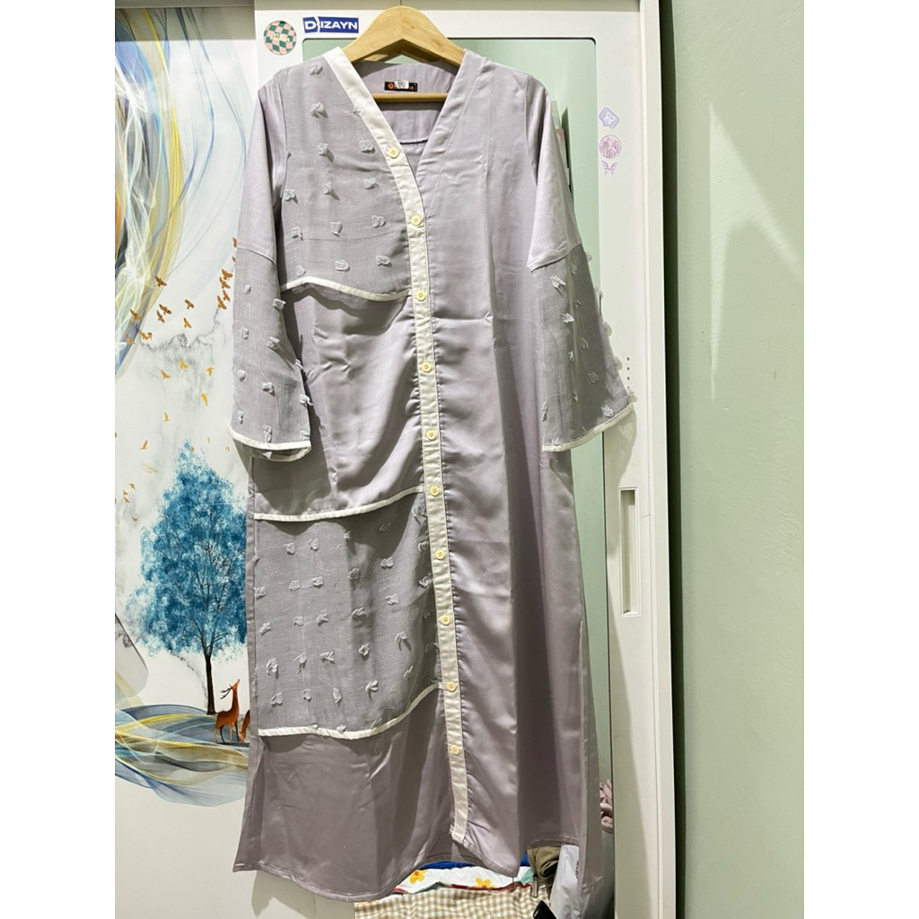 DRESS GREY SATIN SILK PREMIUN