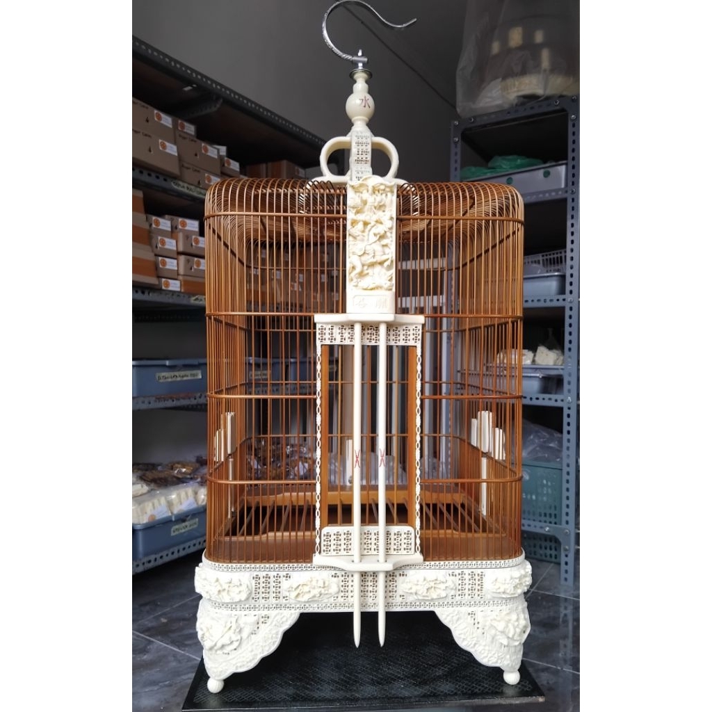 Sangkar oval anis / wambi motif dewa kuda perang