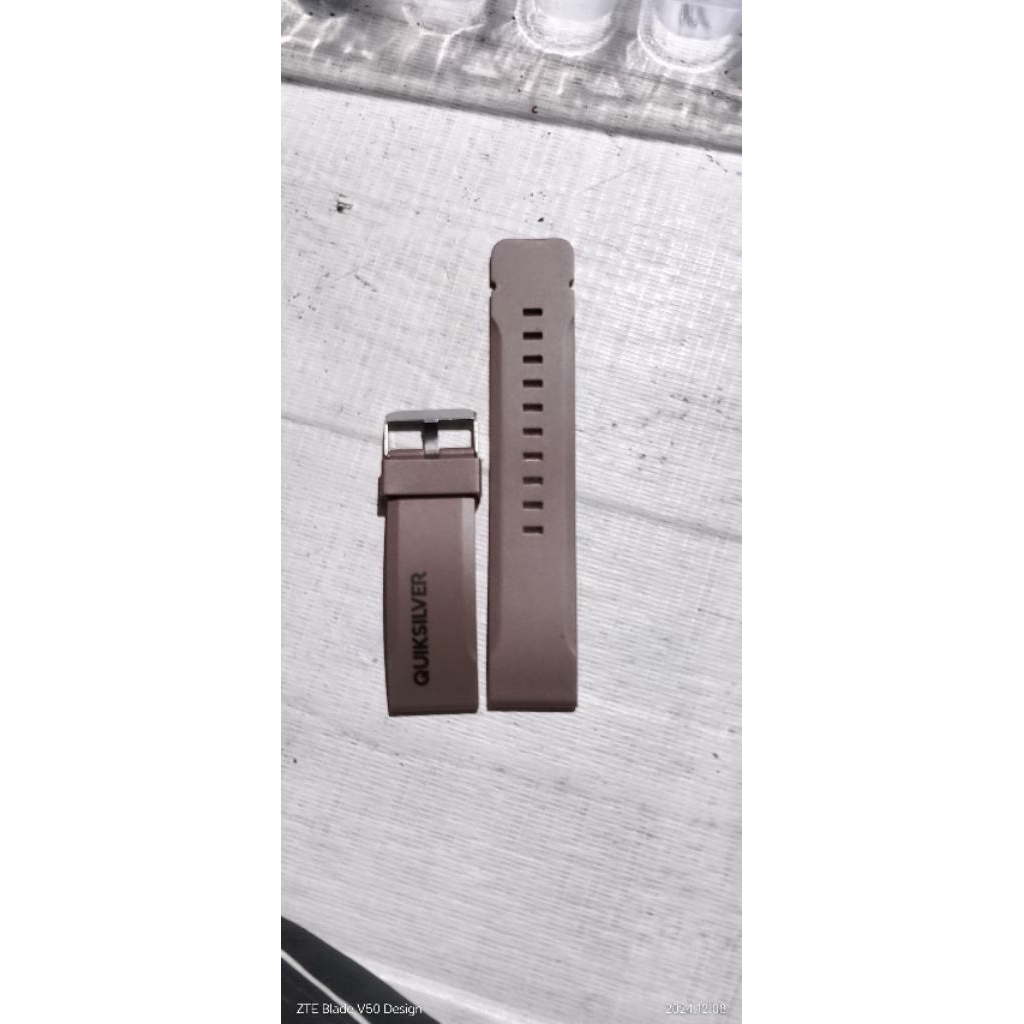 rubber strap jam tangan Quiksilver 24mm second seperti baru