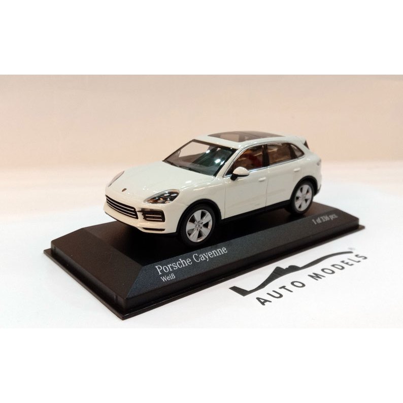 Minichamps Porsche Cayyena 2017 White