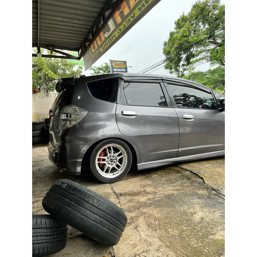 stoplamp jazz ge8 custom ala gp1 hybrid