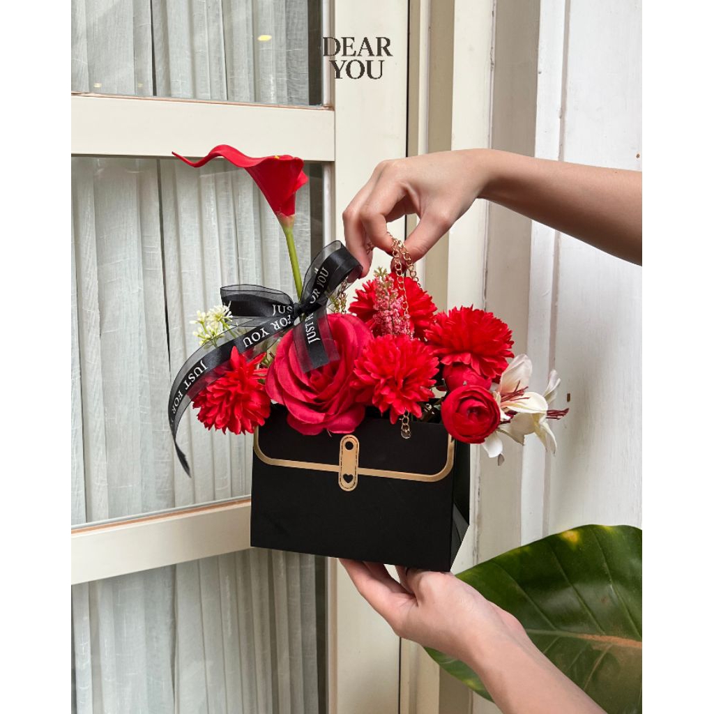 DEARYOU Buket Syenel Wisuda Anniversary Valentine Bunga Artificial Kado Flower Bag Buket Tas