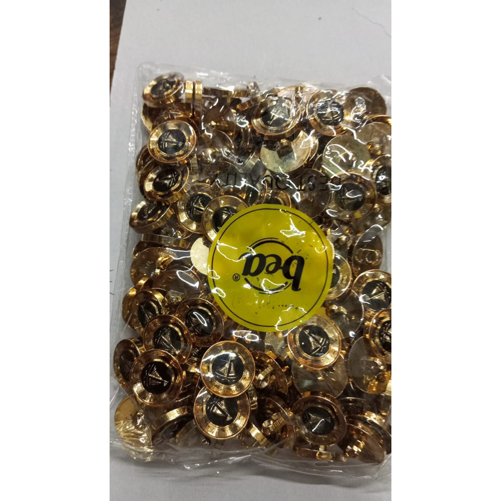 kancing emas garuda ukuran 32