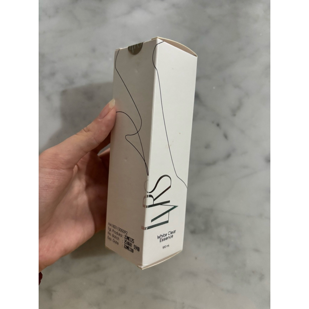 L'VIORS Lviors White Clear Essence 100ml lvior (water ajaib meredakan merah)