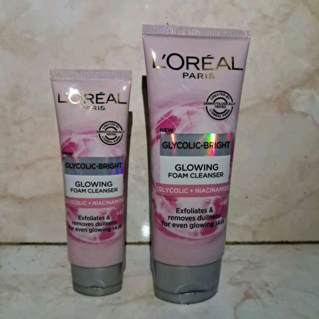 LOreal Paris Glycolic Bright Daily Cleanser Foam facial wash