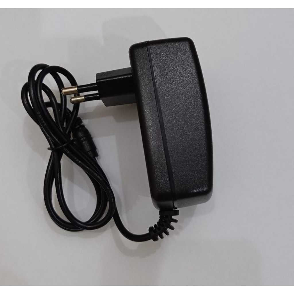 AC/DC ADAPTOR OUTPUT : DC 12V 2A MODEL : 1220 INPUT : AC100-240V 50/60Hz