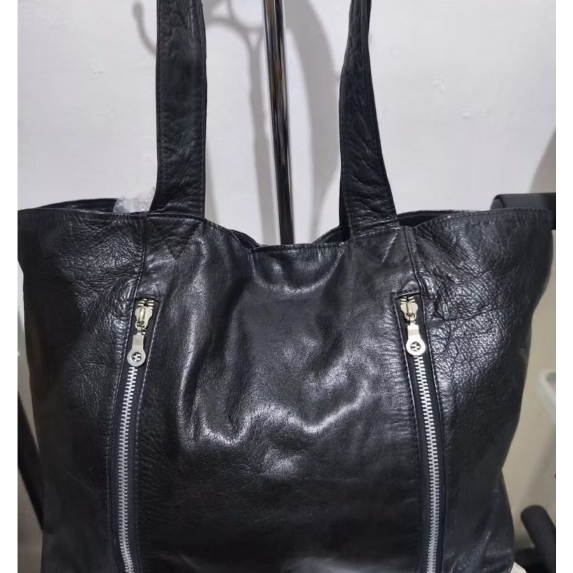 TAS TOTE WANITA KULIT ASLI MANTUL HITAM MEDIUM SECOND