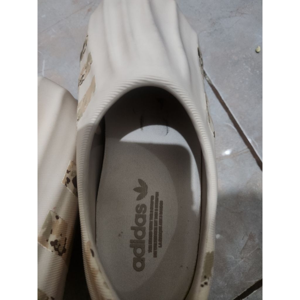 2nd adifoam superstar