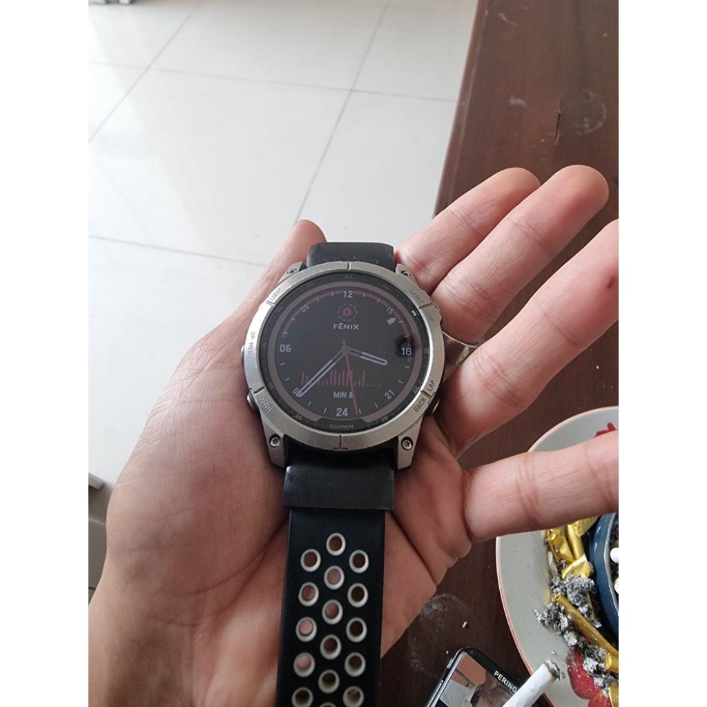 Garmin Fenix 7x sapphire solar