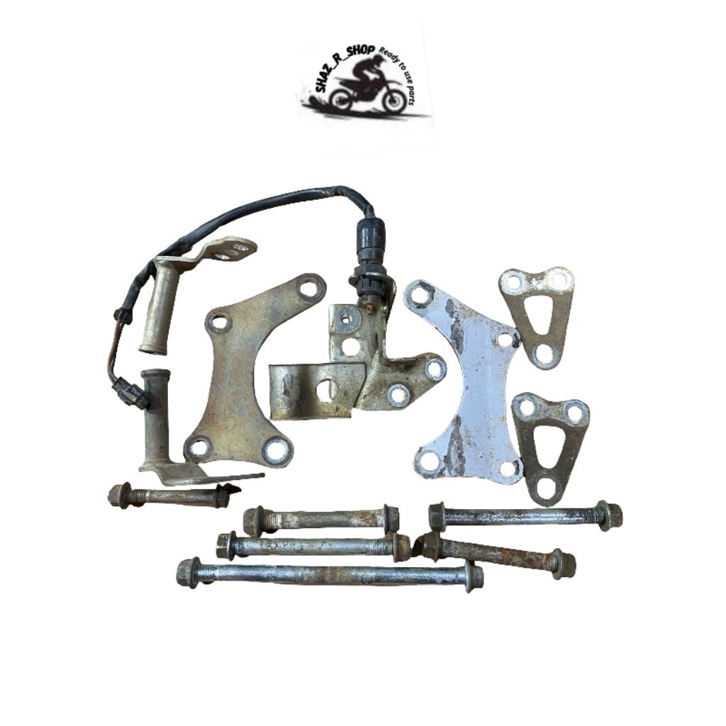 bracket mesin klx150 original copotan