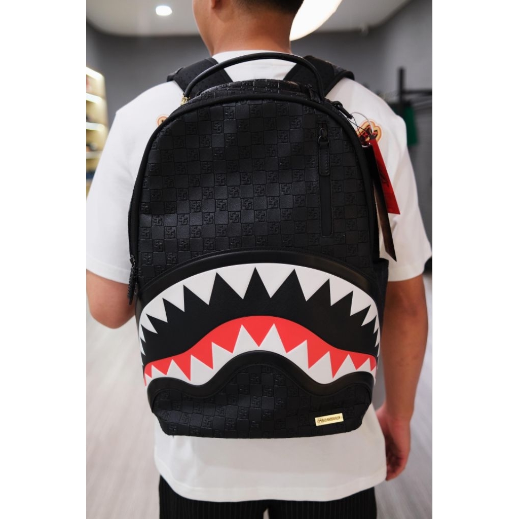 SPRAYGROUND BLACK OUT SHARK BACKPACK
