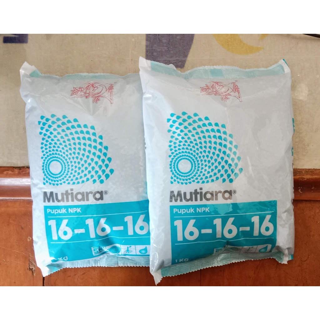 PUPUK NPK MUTIARA 161616 1 Kg