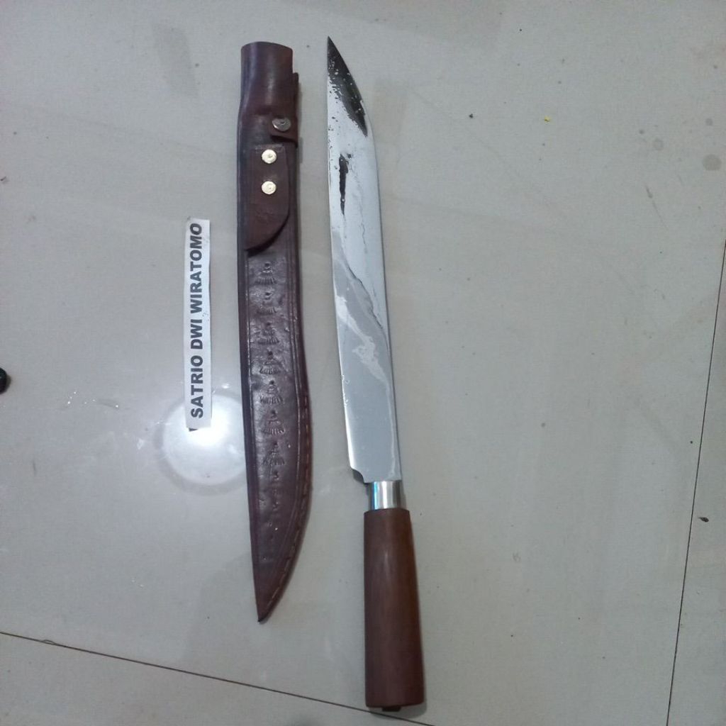 pisau bahan SKD 11 bilah 32cm sarung kulit gagang walnut