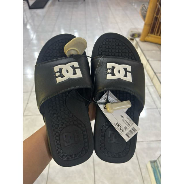 Sandal Slip Pria Dc shoes Bolsa