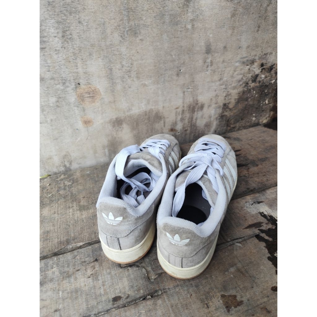 sepatu Adidas second