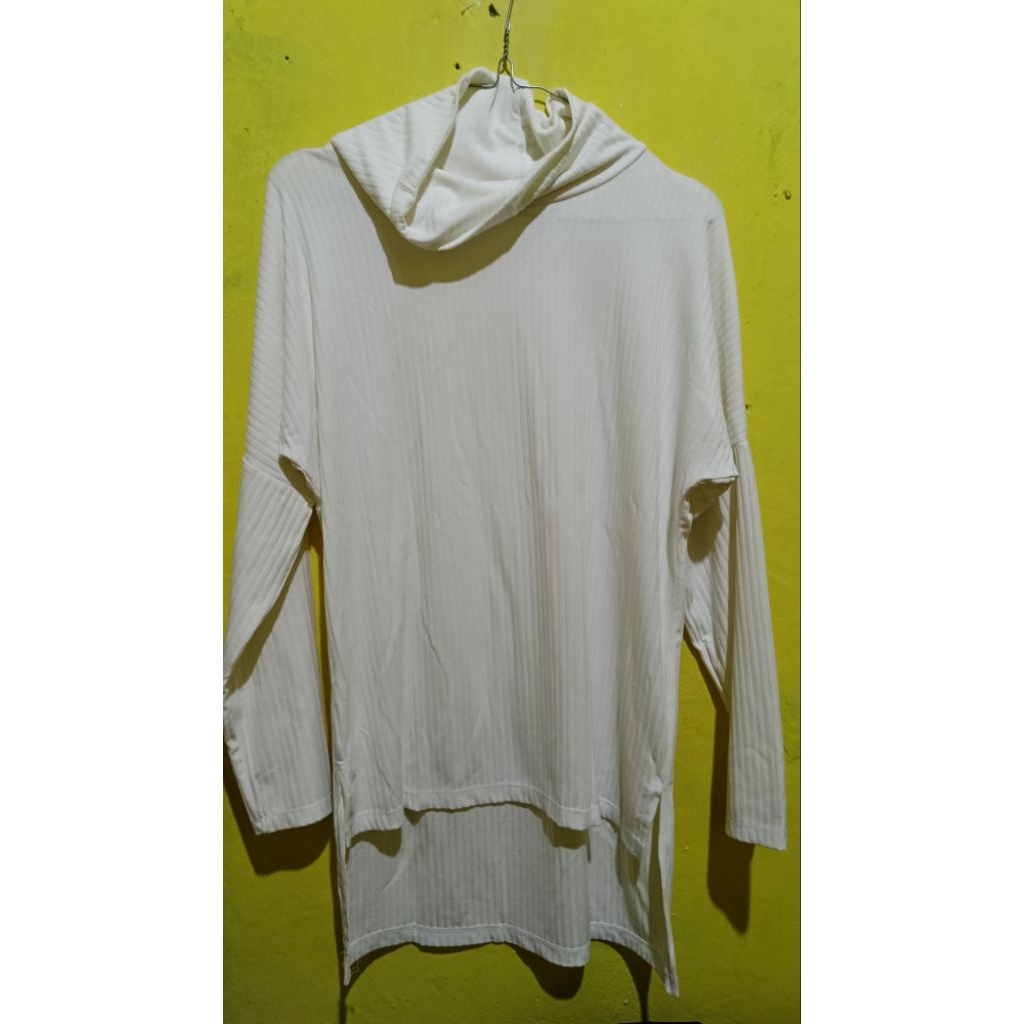 preloved kaos oversize batwing