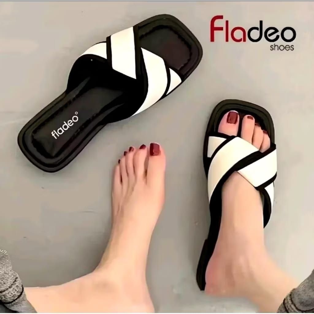 Sandal slop fladeo || sandal slop wanita || sandal wanita kekinian || Sandal slop fladeo...