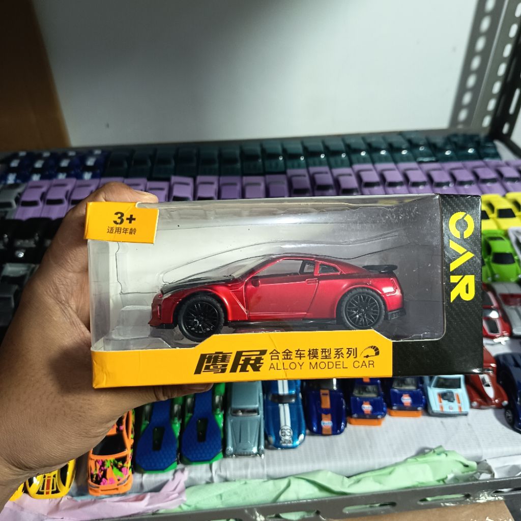 diecast r35 skala 1:32