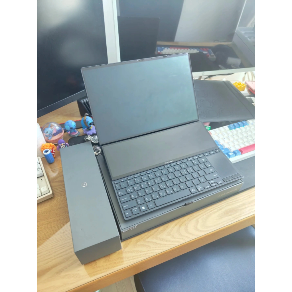 ASUS Zenbook Duo UX8402Z - Laptop Dual Screen Premium RTX 3050 Ti