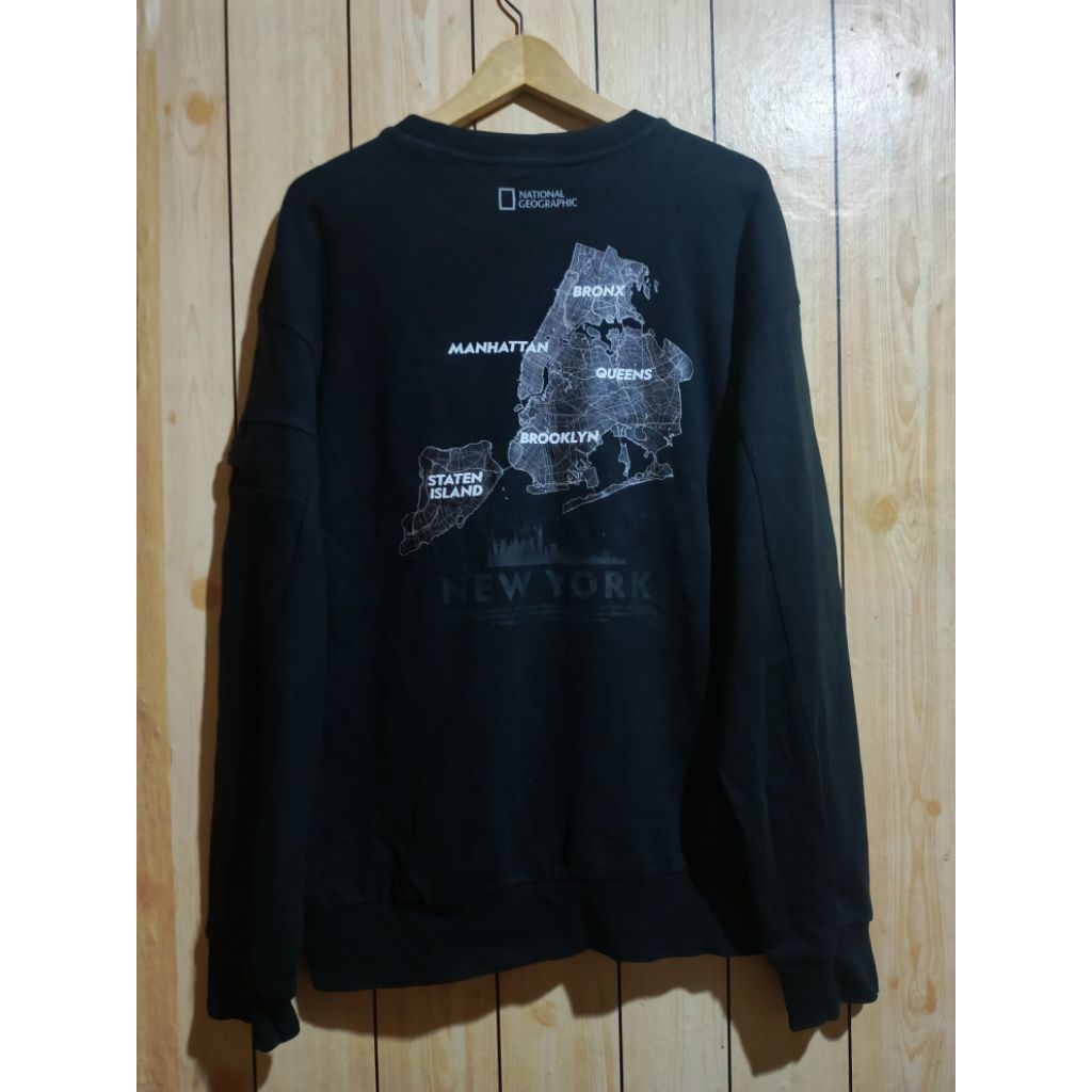 crewneck natgeo patch