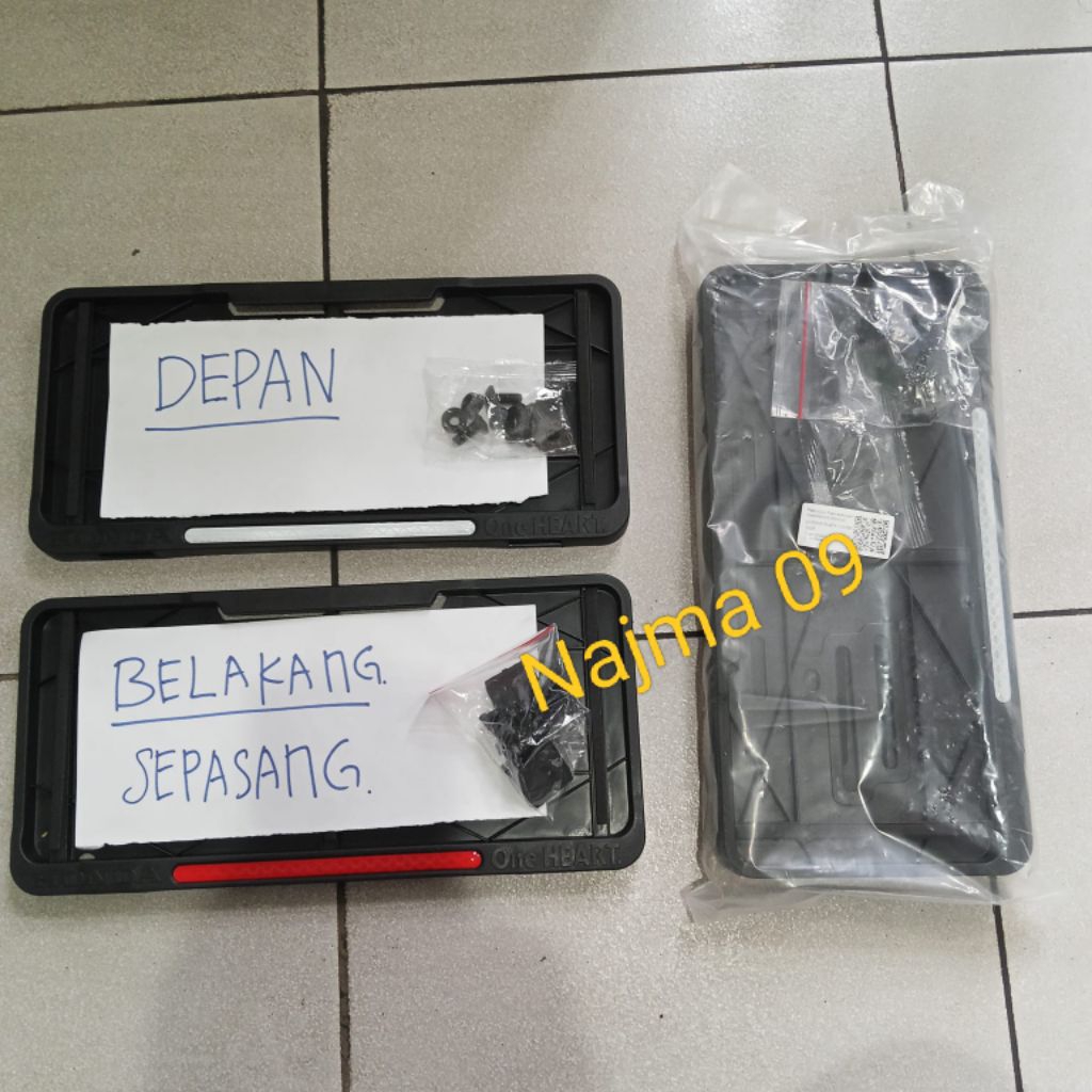 Caver Plat nomor motor SATU SET Original Honda AHM