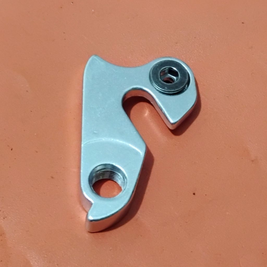 Anting RD Hanger Frame Sepeda Genio M702 Drop Out Tail Hook