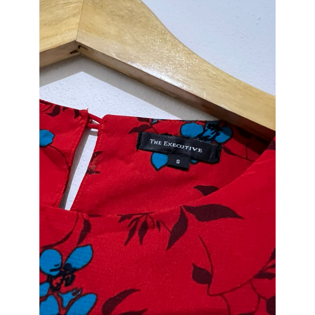 pl baju tbe executive merah