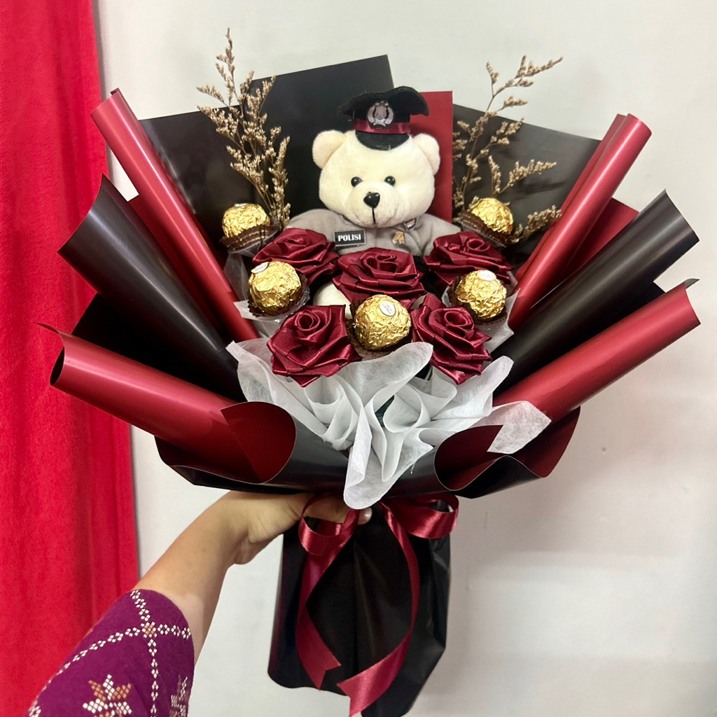 Buket bunga / buket bunga wisuda / boneka profesi / boneka polisi / boneka pelaut