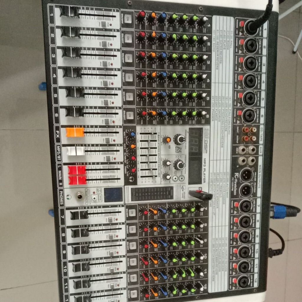 power mixer 12 channel 'first class' (second/bekas)