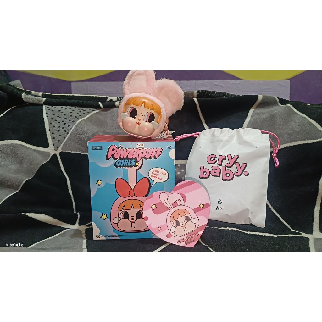 CRYBABY BONEKA -POPMART PPG PINK + ADMIN