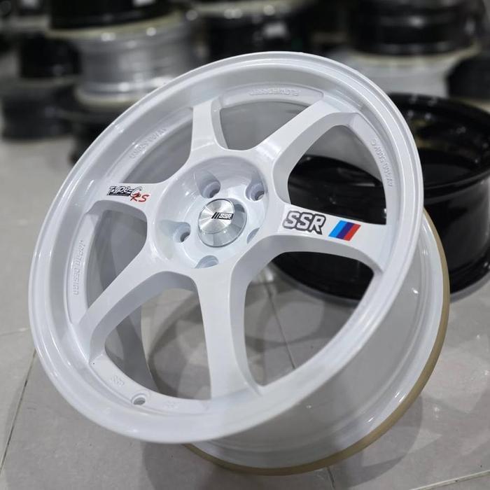 velg racing r17 SSR TYPE C LEBAR 8 ET 40 velg mobil ring 17 Pcd 5X114.3 Putih 5X114.3   mobil Innova