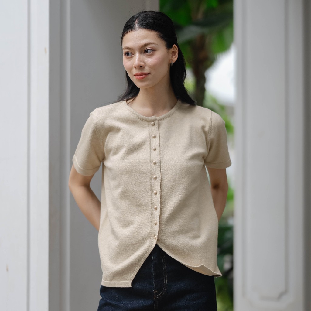 Beatrice Clothing Medan Aurel Knit Blouse - Atasan Wanita | Pakaian Wanita