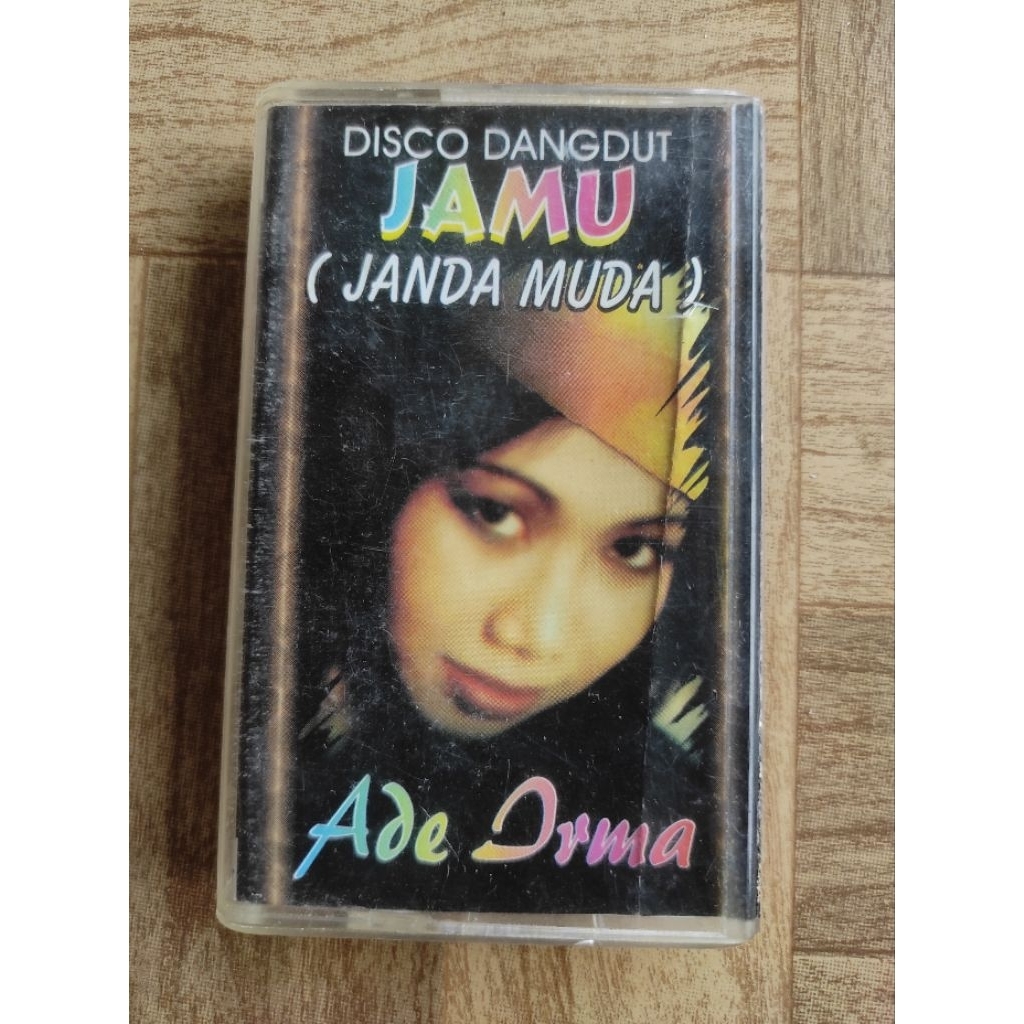 kaset pita disco dangdut jamu " ADE IRMA"