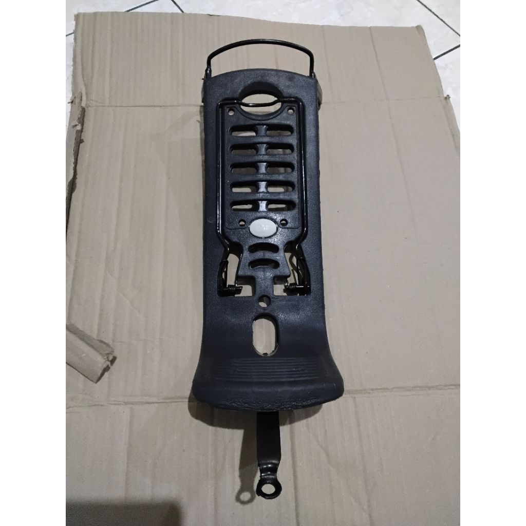 Rak Jepit Tengga Tengah Grand Legenda. Grand Legenda Impressa. Astrea Grand Legenda Kuat dan Presisi