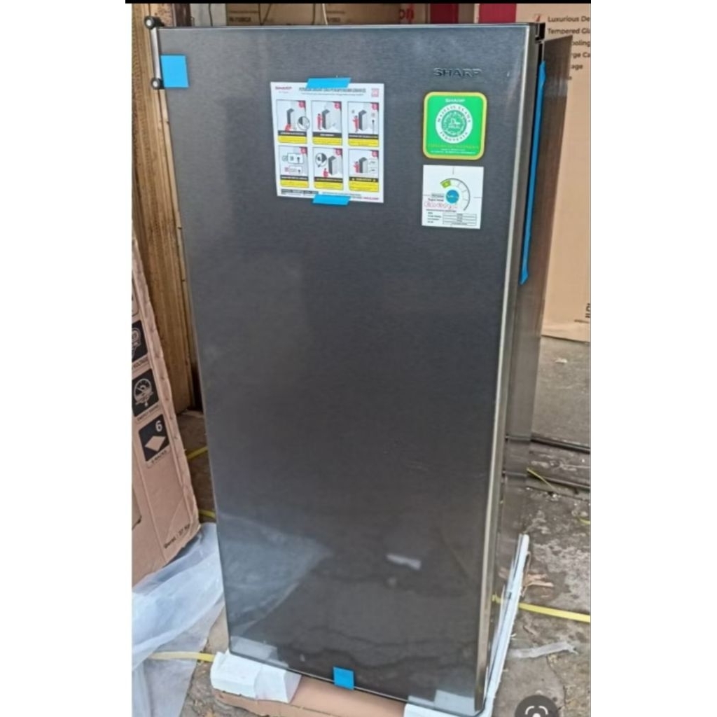 SHARP FJ-M186A-HS STANDING FREEZER - 6 RAK