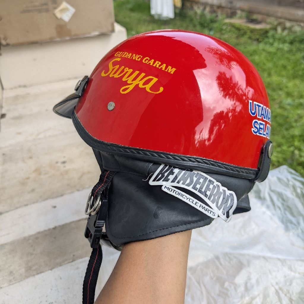 HELM CHIPS GUDANG GARAM SURYA ORIGINAL