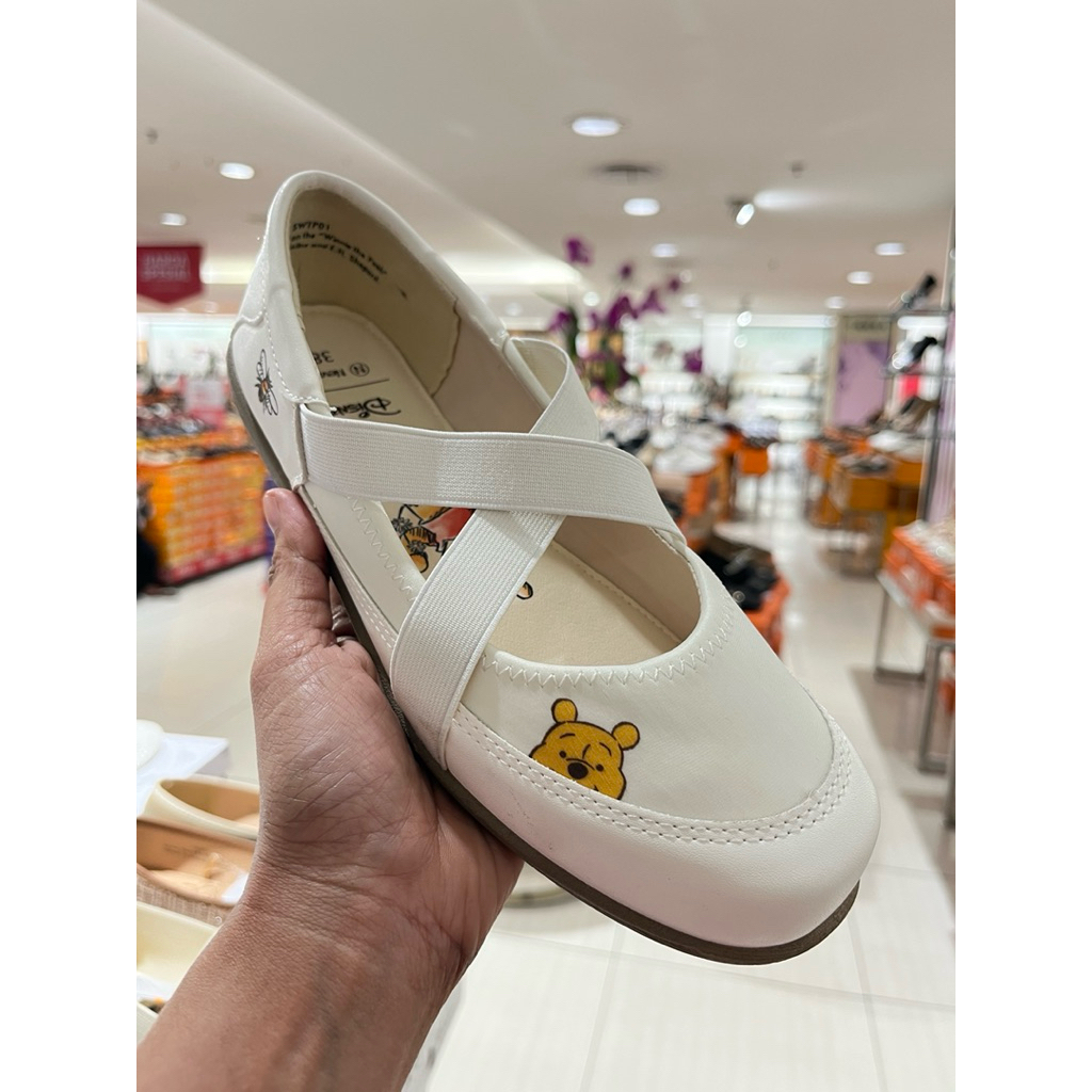 SEPATU WANITA BERTALI CHARACTER WANITA BY DISNEY MATAHARI STORE