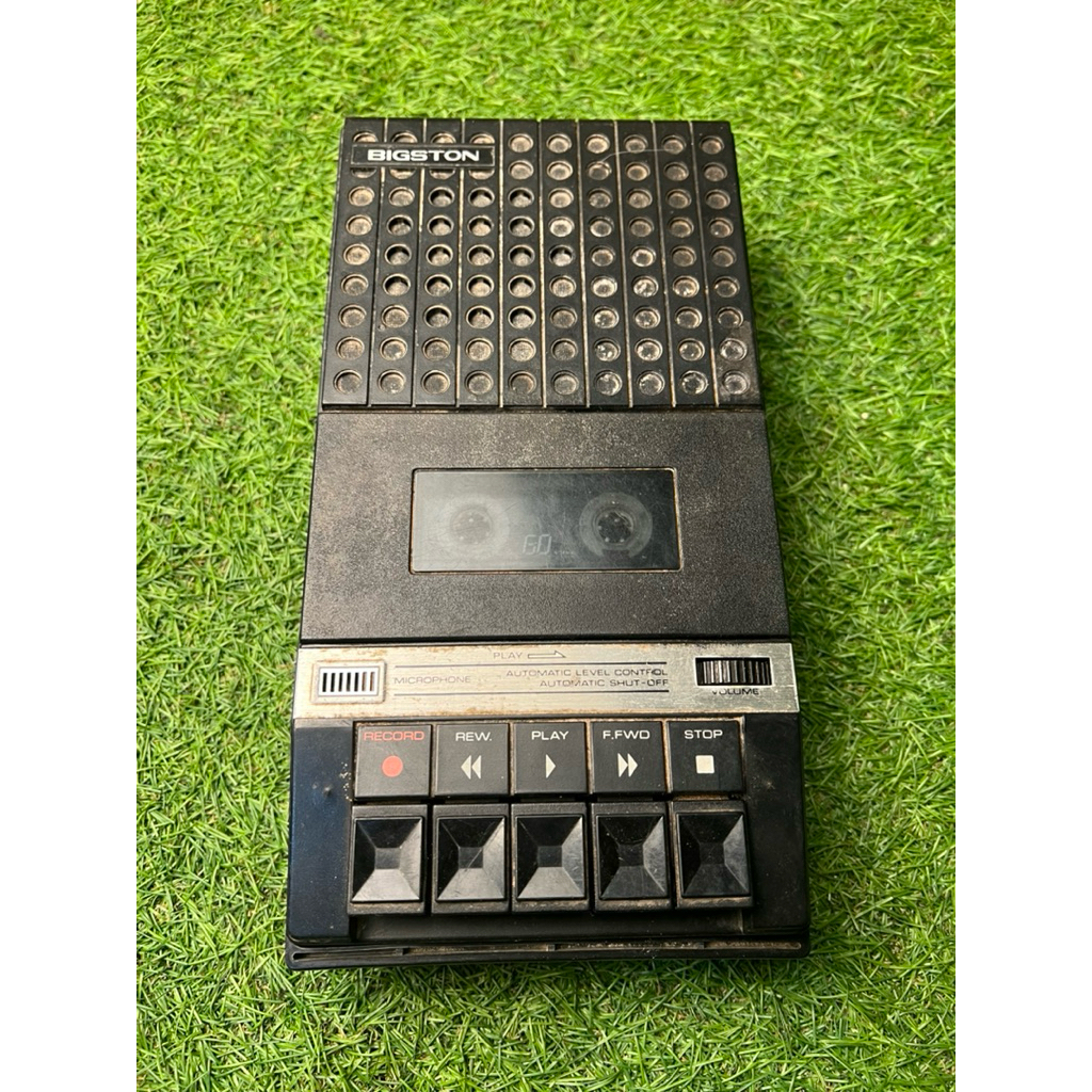 Big tone tape recorder