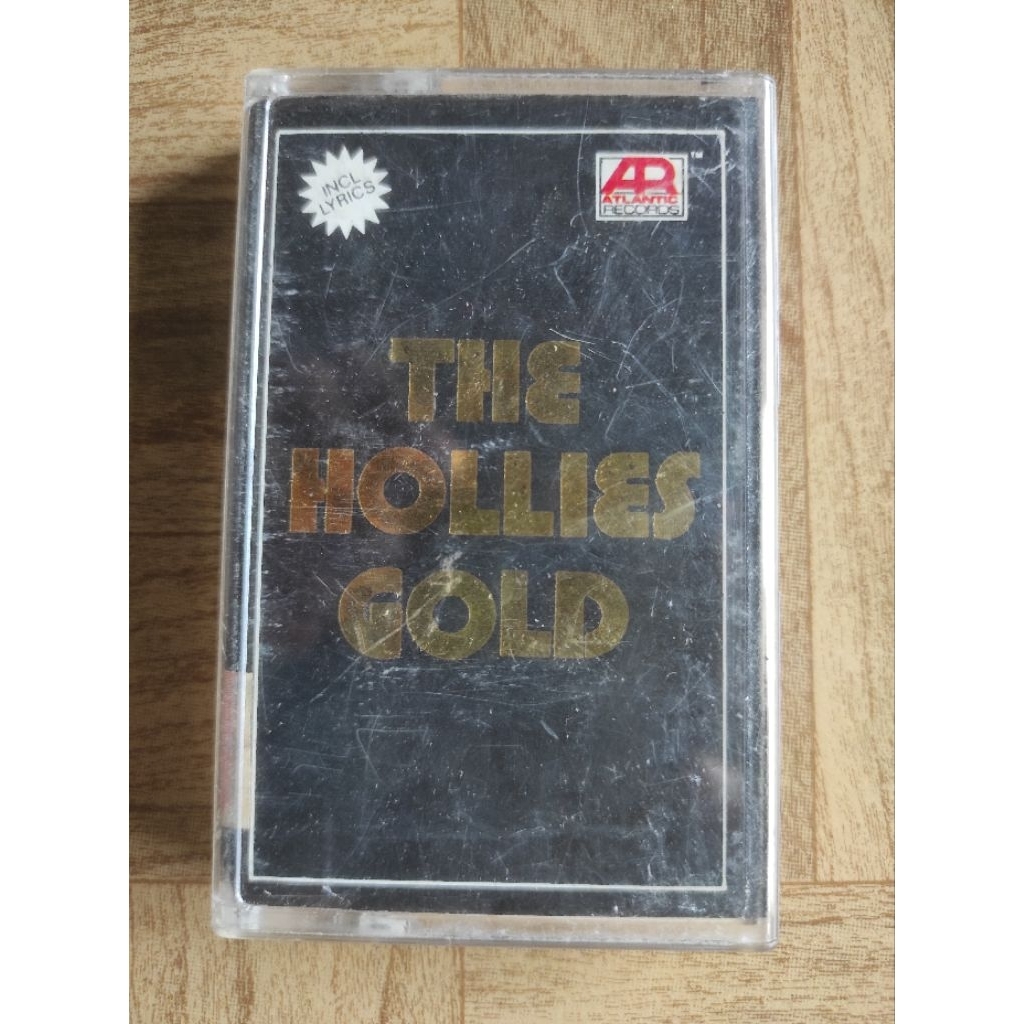 kaset pita yg the HOLLIES gold
