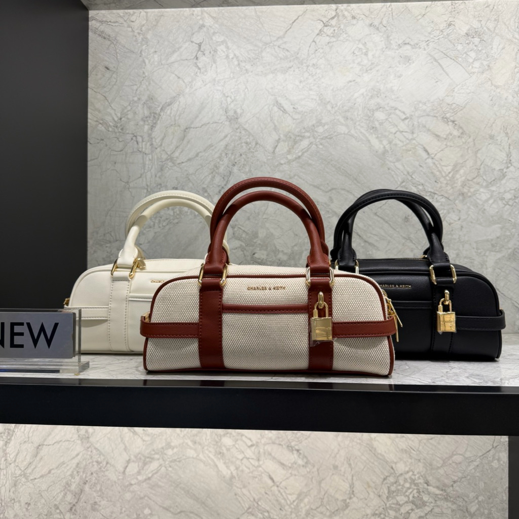 tas slingbag/selempang handle bag bowling charles&keith