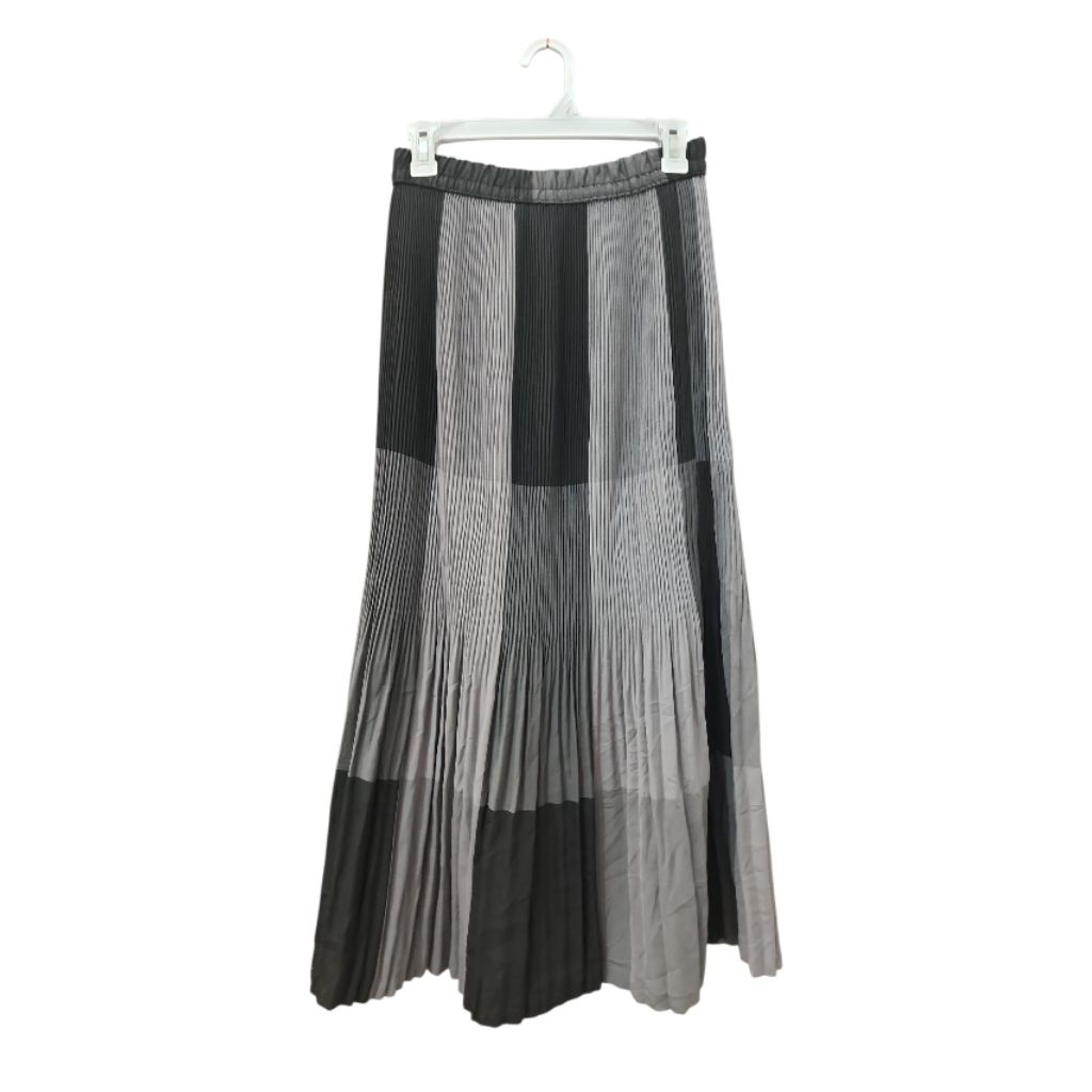 Rok Panjang Flare Maxi Skirt Aksen Plisket Pleats Lipit Motif Kotak Plaid Monochrome Monokrom 3 Warn