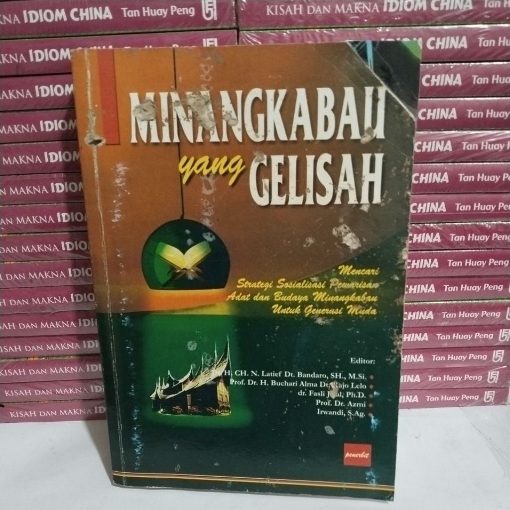 BUKU MINANGKABAU YANG GELISAH