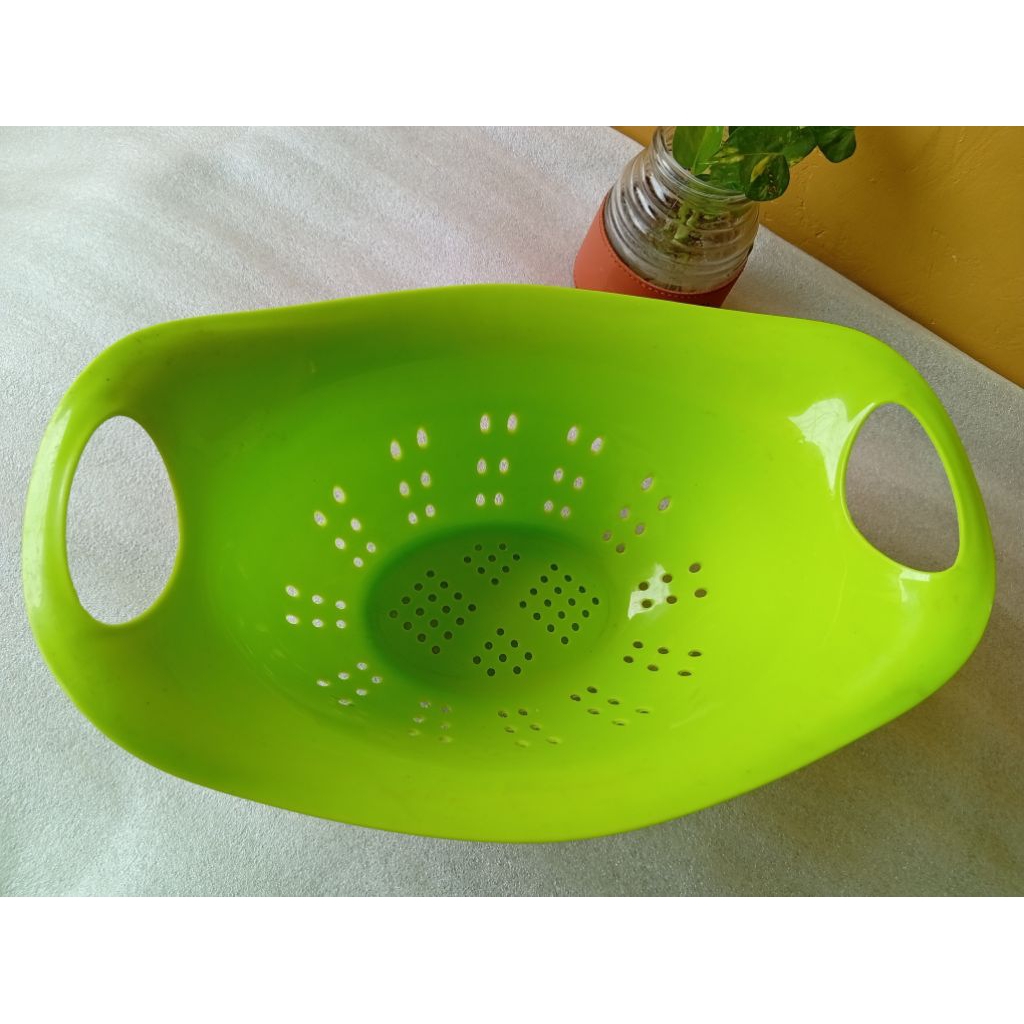 Baskom Lubang Plastik Hijau Muda Tebal#second